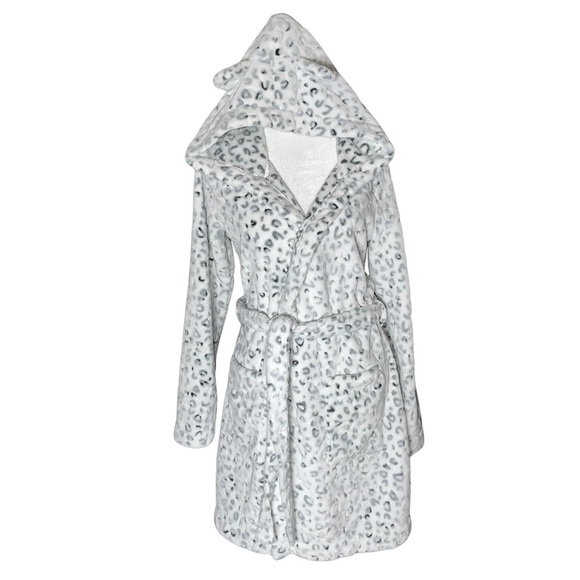 Gilly Hicks Hollister Women’s Plush Hooded Snow Leopard Robe XXS/XS Lounge - Picture 2 of 7